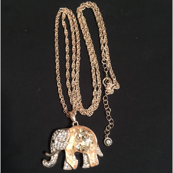 Jewelry - Elephant Necklace With Rhinestones